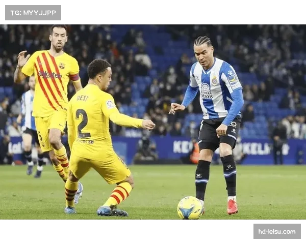 帕尔马防线年龄结构老化 体能下降导致比赛末段失球多 帕尔马防线年龄结构老化 体能下降导致比赛末段失球多